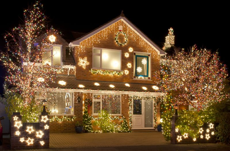 Christmas Lights Hanging in Kansas City, MO